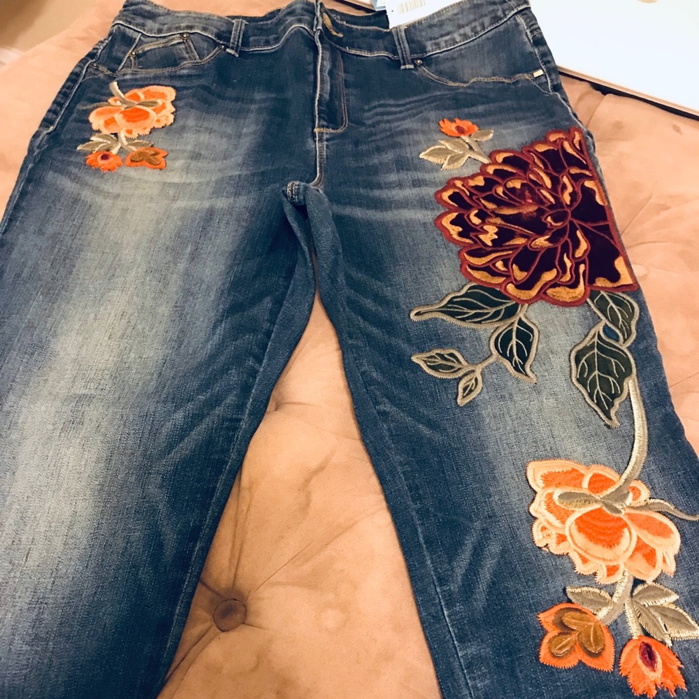 Chico’s Brand New Jeggings.